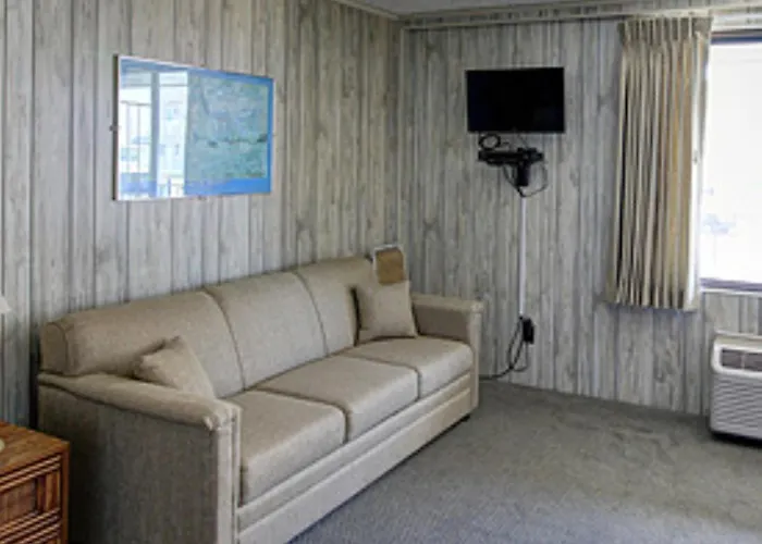 Eden Roc Downtown * Ocean City